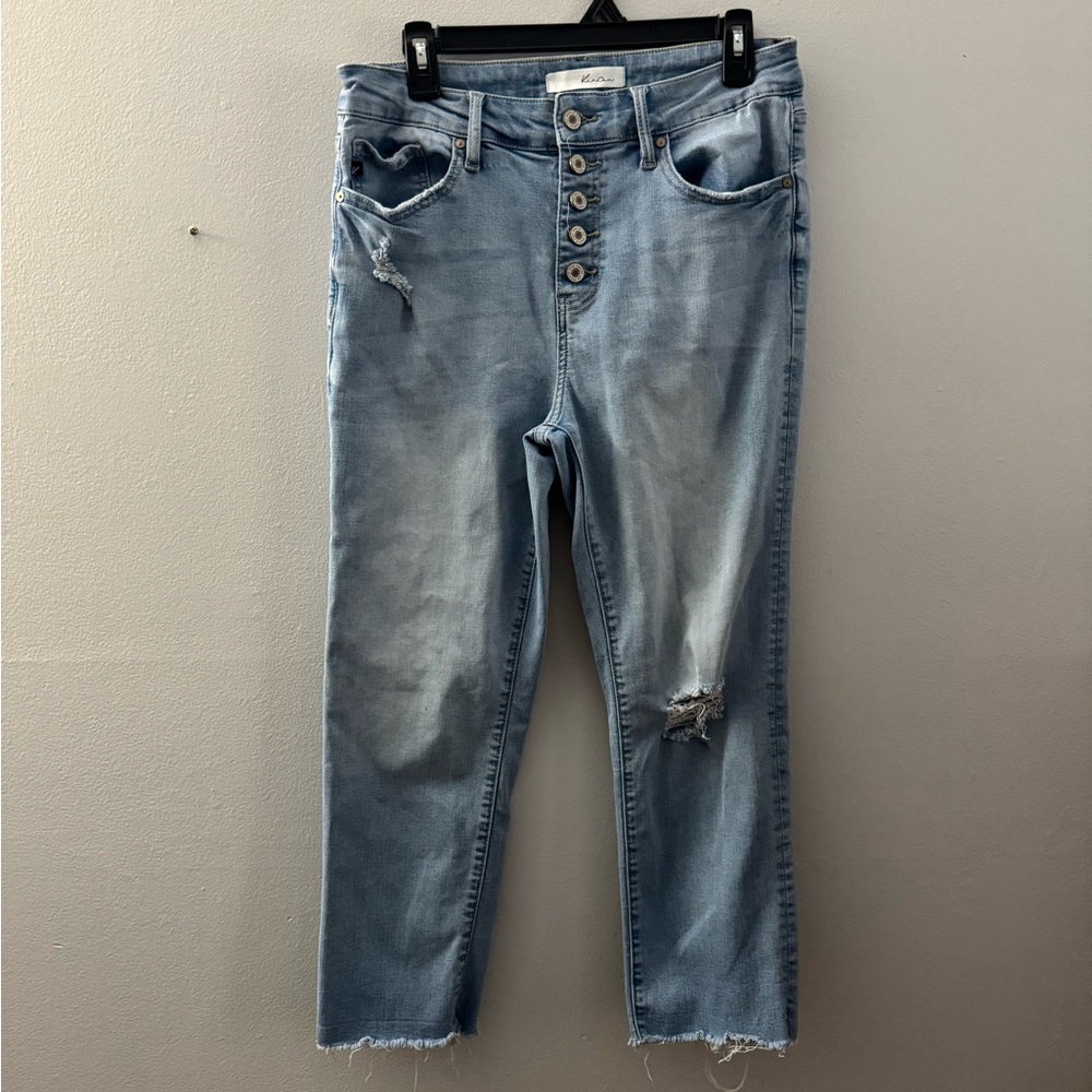 Women's Light‎ Blue Distressed Jeans